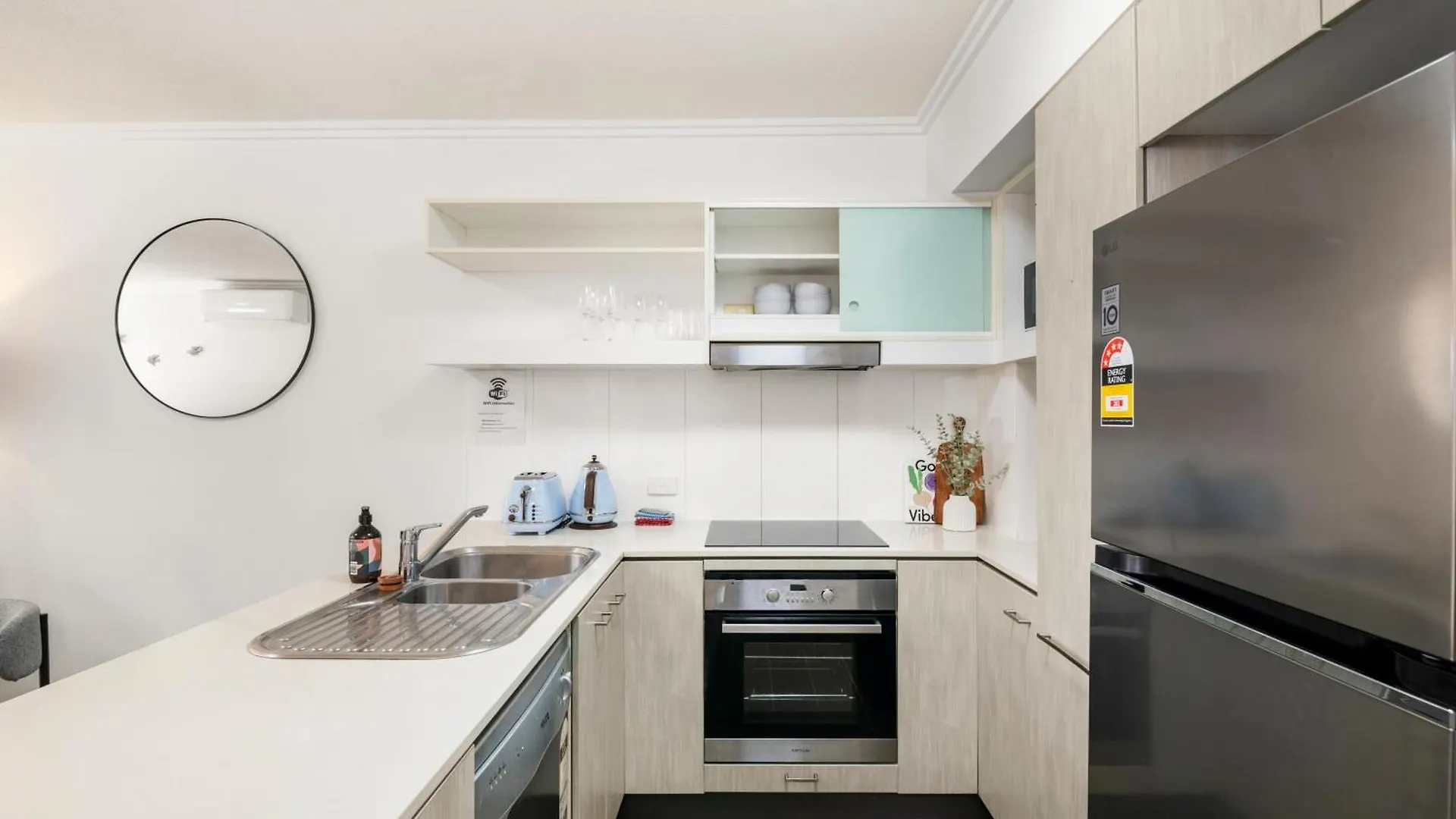 Allegro Apartments Brisbane Australia