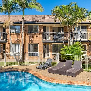 bayside-court-apartments.hotelsbyronbayaustralia.com/